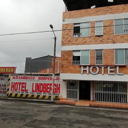 Hotel Lindbergh Quindio Armenia  Εξωτερικό φωτογραφία