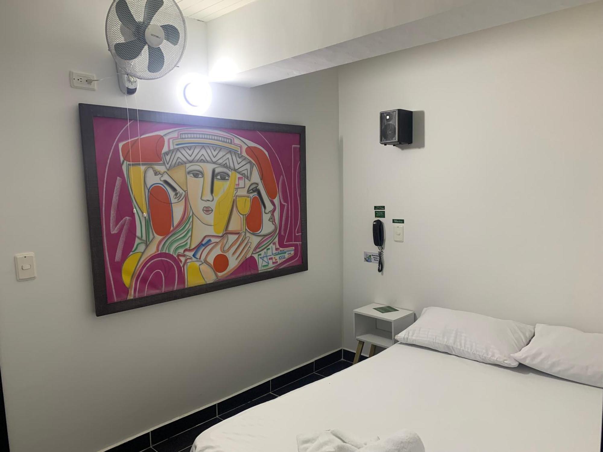 Hotel Lindbergh Quindio Armenia  Εξωτερικό φωτογραφία