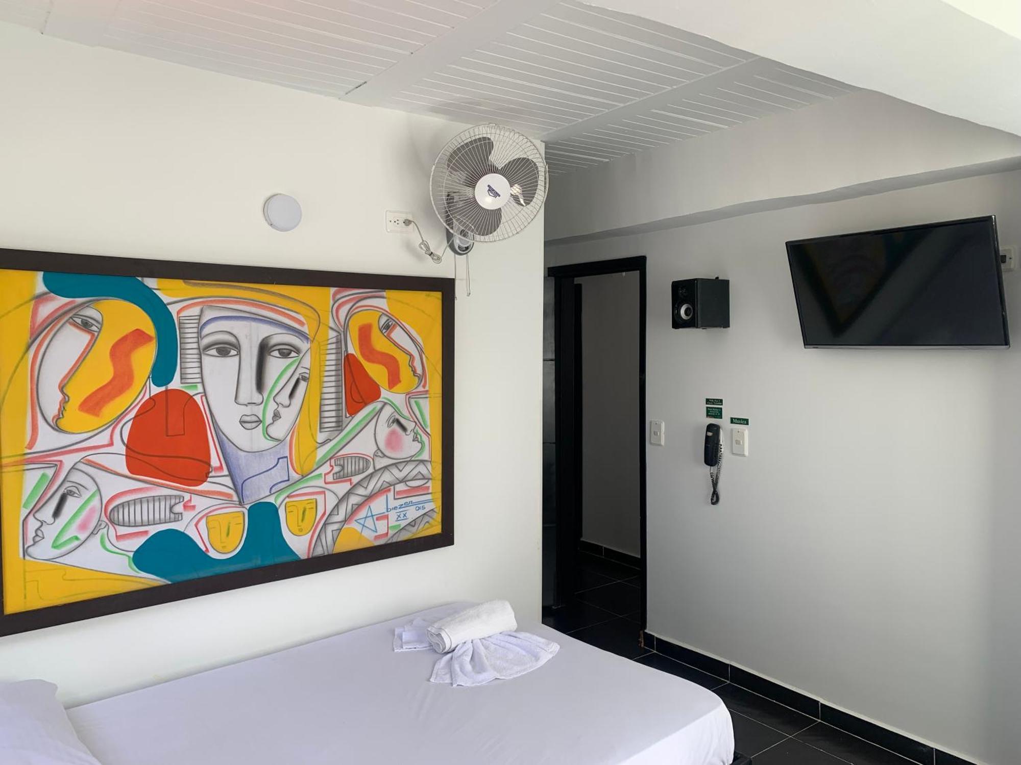 Hotel Lindbergh Quindio Armenia  Εξωτερικό φωτογραφία