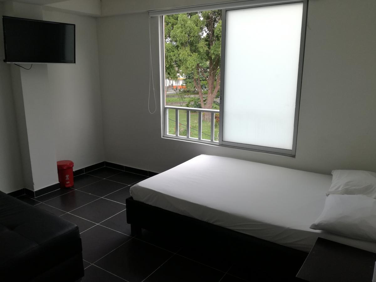 Hotel Lindbergh Quindio Armenia  Εξωτερικό φωτογραφία